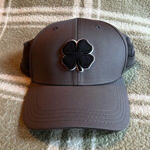 fitted hats